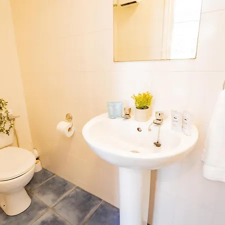 Apartamento 92 - Large 2 Bedroom Galway