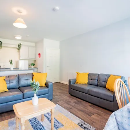 Lägenhet 92 - Large 2 Bedroom Galway