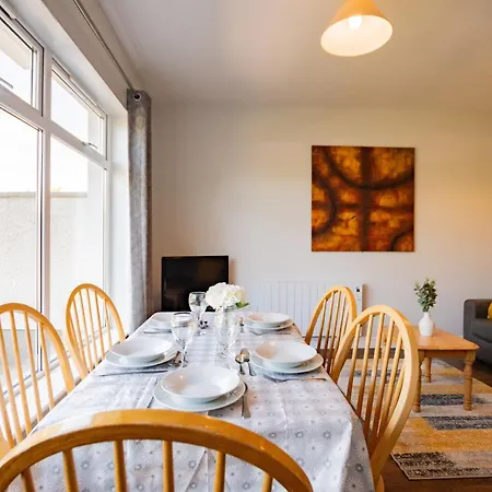 92 - Large 2 Bedroom Apartmán *